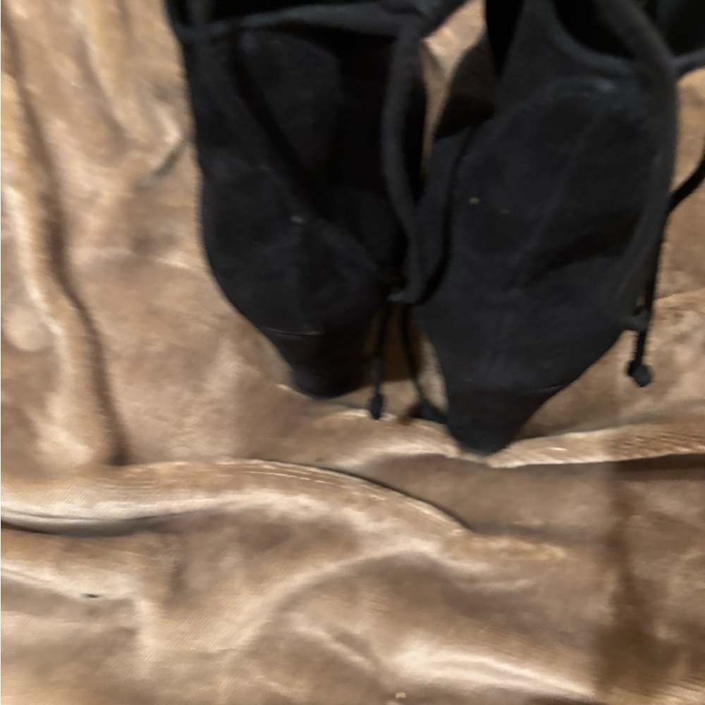 Elegant Black Women's Shoes
